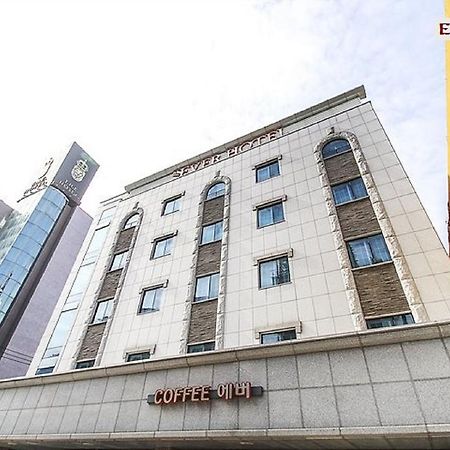 Ever Hotel Jeju Exteriör bild
